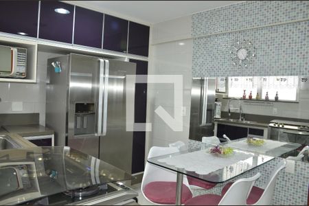 Apartamento à venda com 103m², 3 quartos e 1 vagaCozinha