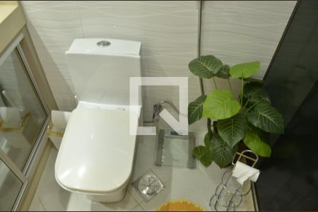 Apartamento à venda com 103m², 3 quartos e 1 vagaBanheiro do Quarto 2