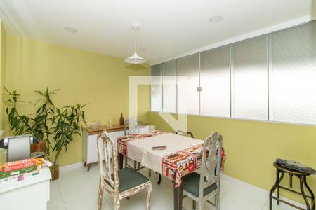 Casa à venda com 100m², 3 quartos e 1 vagaCopa Cozinha