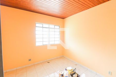 Casa para alugar com 170m², 3 quartos e 2 vagas Casa para alugar com 170m², 3 quartos e 2 vagasEdicula - Quarto 3