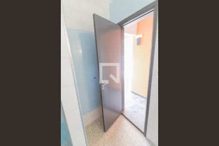 Casa para alugar com 170m², 3 quartos e 2 vagas Casa para alugar com 170m², 3 quartos e 2 vagasBanheiro