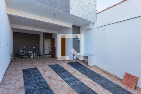 Casa à venda com 81m², 2 quartos e 3 vagasGaragem