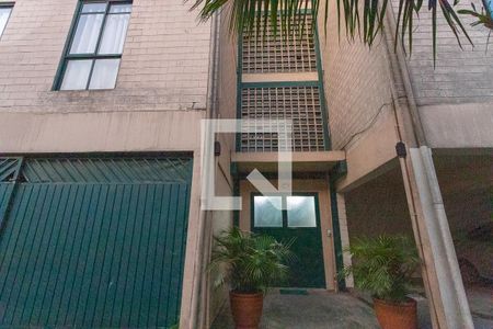 Apartamento à venda com 48m², 2 quartos e sem vagaFachada do bloco 