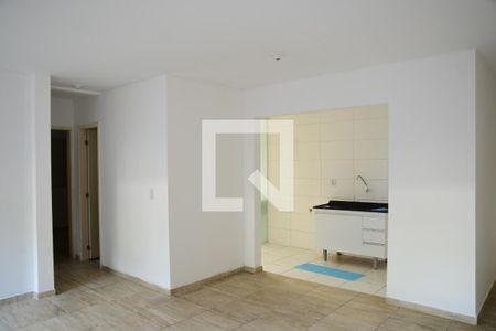 Sala de apartamento para alugar com 2 quartos, 69m² em Jardim Sabiá, Cotia