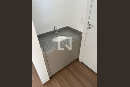 Apartamento para alugar com 32m², 1 quarto e sem vaga Apartamento para alugar com 32m², 1 quarto e sem vagaBanheiro