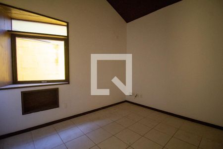 Quarto de casa de condomínio à venda com 3 quartos, 90m² em Vargem Grande, Rio de Janeiro