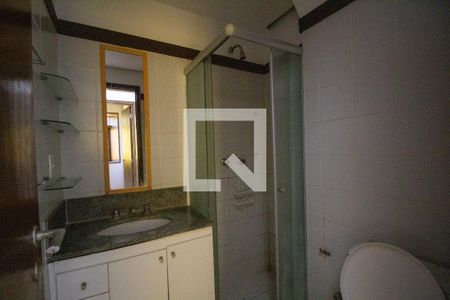 Casa de condomínio à venda com 90m², 3 quartos e 2 vagasBanheiro Social