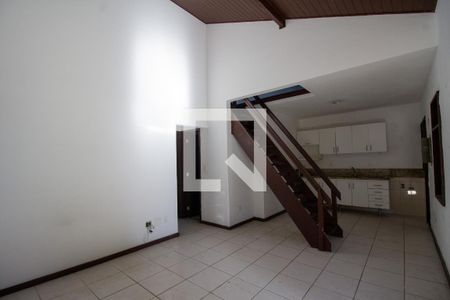 Sala de casa de condomínio à venda com 3 quartos, 90m² em Vargem Grande, Rio de Janeiro