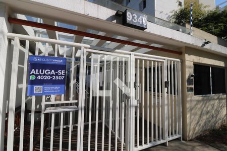 Apartamento para alugar com 47m², 2 quartos e 1 vagaFachada e portaria