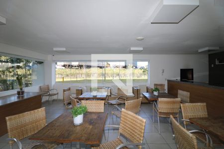 Apartamento para alugar com 47m², 2 quartos e 1 vagaÁrea comum - Salão de festas