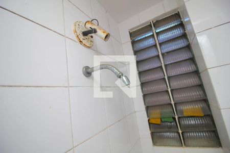 Casa à venda com 780m², 5 quartos e 2 vagasChuveiro