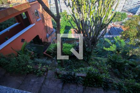 Casa à venda com 780m², 5 quartos e 2 vagasVista