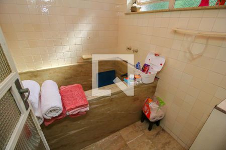 Casa à venda com 780m², 5 quartos e 2 vagasBanheiro da Suíte 1