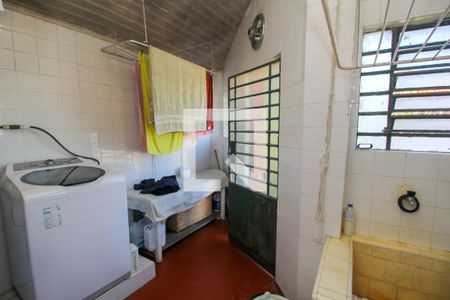 Casa à venda com 780m², 5 quartos e 2 vagasLavanderia