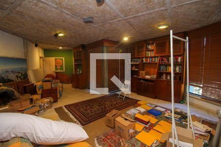 Casa à venda com 780m², 5 quartos e 2 vagasSalão de festas 1