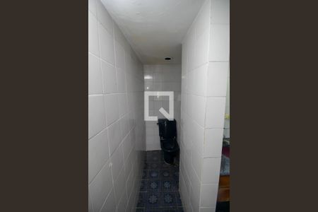 Casa à venda com 780m², 5 quartos e 2 vagasBanheiro 1