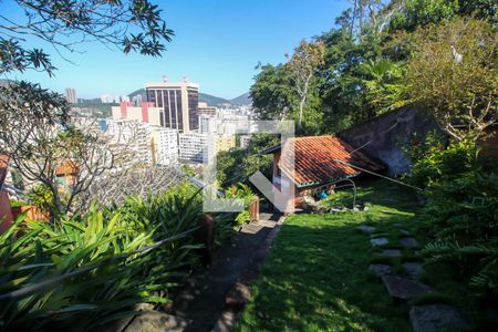 Casa à venda com 780m², 5 quartos e 2 vagasÁrea Externa