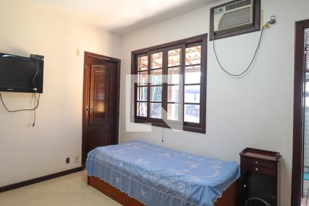 Casa de condomínio à venda com 450m², 5 quartos e 4 vagas Casa de condomínio à venda com 450m², 5 quartos e 4 vagasSuíte 1