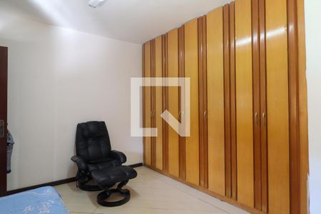 Casa de condomínio à venda com 450m², 5 quartos e 4 vagas Casa de condomínio à venda com 450m², 5 quartos e 4 vagasSuíte 1