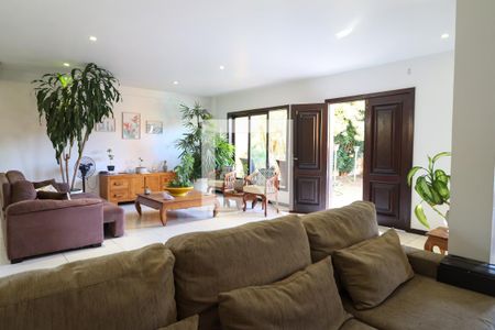 Casa de condomínio à venda com 450m², 5 quartos e 4 vagas Casa de condomínio à venda com 450m², 5 quartos e 4 vagasSala