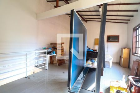 Casa de condomínio à venda com 450m², 5 quartos e 4 vagas Casa de condomínio à venda com 450m², 5 quartos e 4 vagasSalão de jogos