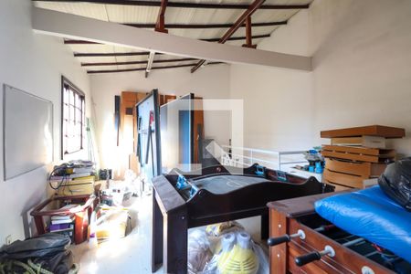 Casa de condomínio à venda com 450m², 5 quartos e 4 vagas Casa de condomínio à venda com 450m², 5 quartos e 4 vagasSalão de jogos