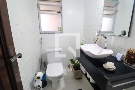 Casa de condomínio à venda com 450m², 5 quartos e 4 vagas Casa de condomínio à venda com 450m², 5 quartos e 4 vagasLavabo