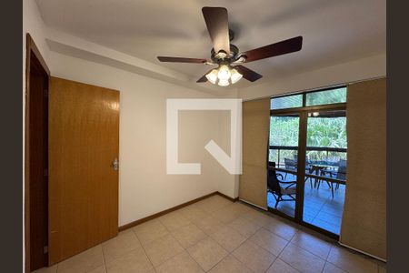 Apartamento à venda com 156m², 3 quartos e 2 vagasQuarto