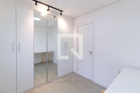 Quarto de apartamento para alugar com 2 quartos, 55m² em Continental, Osasco