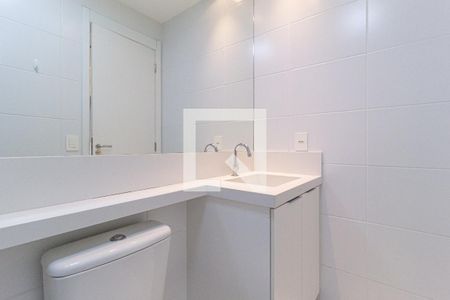 Apartamento para alugar com 55m², 2 quartos e 1 vaga Apartamento para alugar com 55m², 2 quartos e 1 vagaBanheiro da suíte