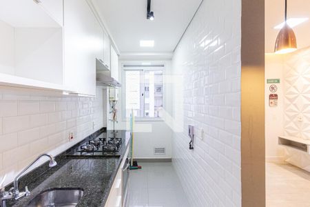 Apartamento para alugar com 55m², 2 quartos e 1 vaga Apartamento para alugar com 55m², 2 quartos e 1 vagaCozinha e área de serviço