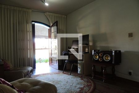 Casa de condomínio à venda com 1400m², 5 quartos e 4 vagasQuarto 2 - Suíte