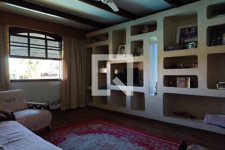 Casa de condomínio à venda com 1400m², 5 quartos e 4 vagasQuarto 1