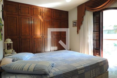 Casa de condomínio à venda com 1400m², 5 quartos e 4 vagasQuarto 5 - Suíte