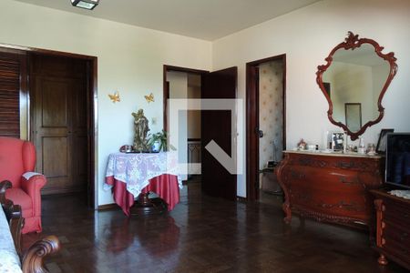 Casa de condomínio à venda com 1400m², 5 quartos e 4 vagasQuarto 6 - Suíte