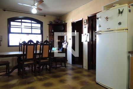 Casa de condomínio à venda com 1400m², 5 quartos e 4 vagasCozinha - Armários