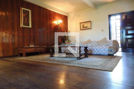 Casa de condomínio à venda com 1400m², 5 quartos e 4 vagasSala de Estar