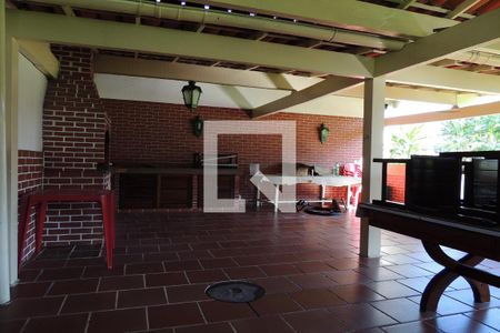 Casa de condomínio à venda com 1400m², 5 quartos e 4 vagasChurrasqueira