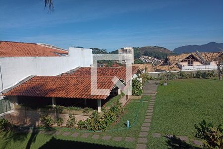 Casa de condomínio à venda com 1400m², 5 quartos e 4 vagasChurrasqueira