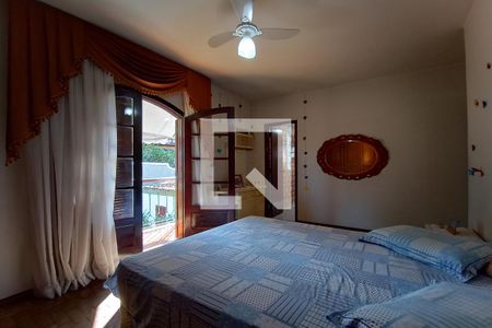 Casa de condomínio à venda com 1400m², 5 quartos e 4 vagasQuarto 5 - Suíte