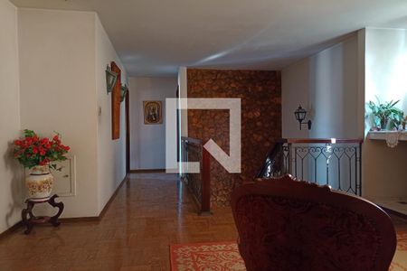 Casa de condomínio à venda com 1400m², 5 quartos e 4 vagasHall social 2