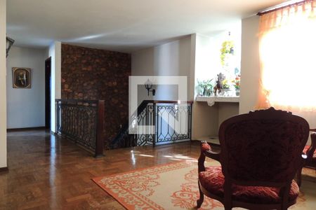 Casa de condomínio à venda com 1400m², 5 quartos e 4 vagasHall social 2