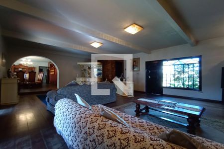 Casa de condomínio à venda com 1400m², 5 quartos e 4 vagasSala de Estar