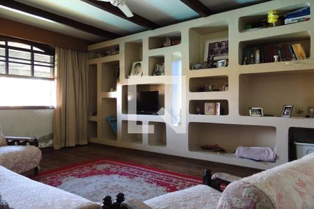 Casa de condomínio à venda com 1400m², 5 quartos e 4 vagasQuarto 1