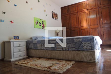 Casa de condomínio à venda com 1400m², 5 quartos e 4 vagasQuarto 5 - Suíte