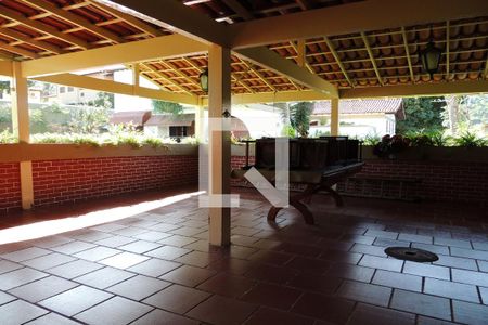 Casa de condomínio à venda com 1400m², 5 quartos e 4 vagasChurrasqueira