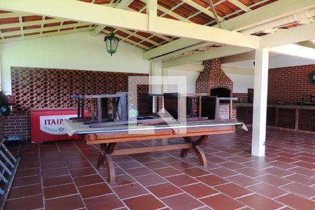 Casa de condomínio à venda com 1400m², 5 quartos e 4 vagasChurrasqueira