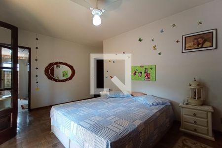 Casa de condomínio à venda com 1400m², 5 quartos e 4 vagasQuarto 5 - Suíte