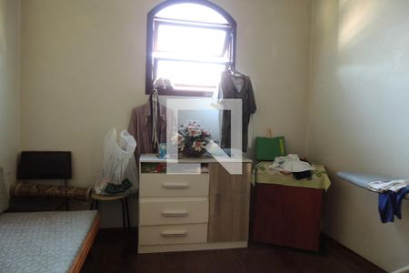 Casa de condomínio à venda com 1400m², 5 quartos e 4 vagasQuarto de Serviço