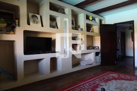 Casa de condomínio à venda com 1400m², 5 quartos e 4 vagasQuarto 1